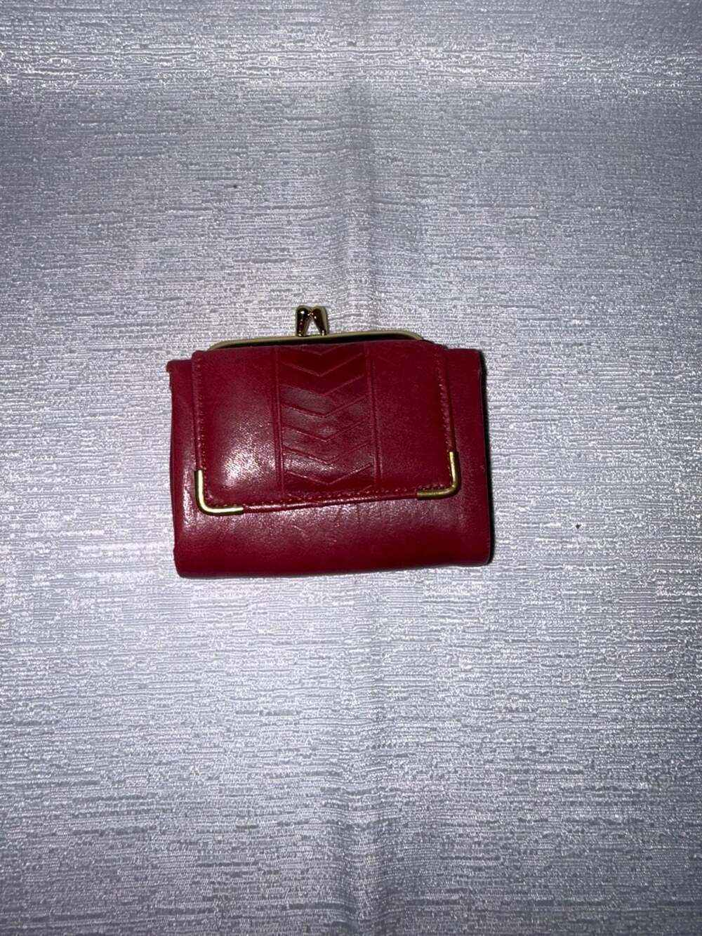 Vintage Prince Gardner Genuine Leather Maroon Kiss Lock French Purse Wallet